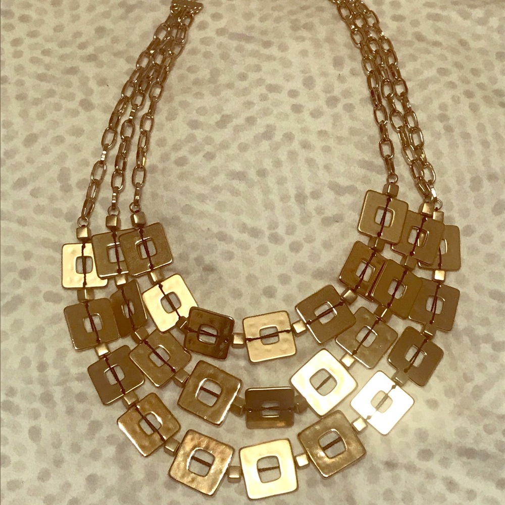 Chico’s Square Tiered Gold necklace
